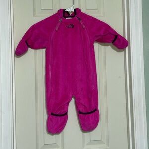 The North Face Fuchsia Pink Fuzzy Bunting One Piece Baby 3-6 Month